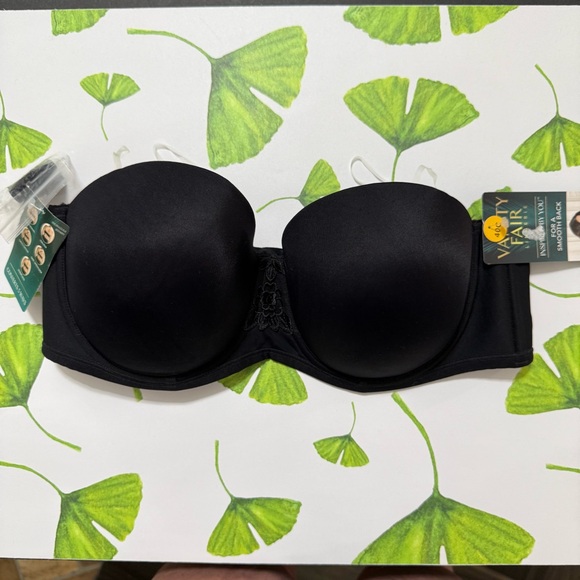Vanity Fair Black Seamless Strapless Bra NEW - Picture 1 of 6